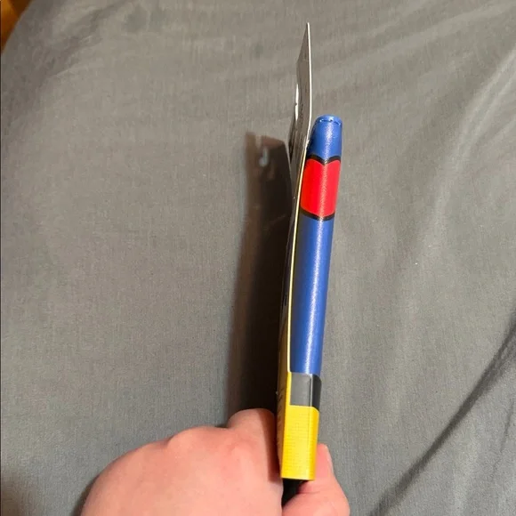 Peanuts Snoopy Passport Cover - Picture 10 of 12